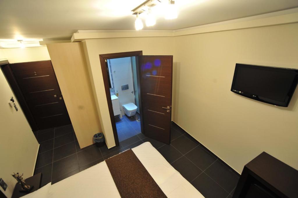 Casa Di Lusso Hotel Ioannina Ngoại thất bức ảnh